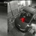 Piás vezetés, hamis tanúzás: az autómosó kamerája látta a helycserét - VIDEÓ