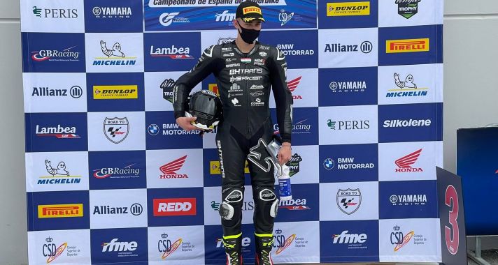 Vírusfertőzés után állt dobogóra Kovács Bálint a spanyol superbike bajnokságban