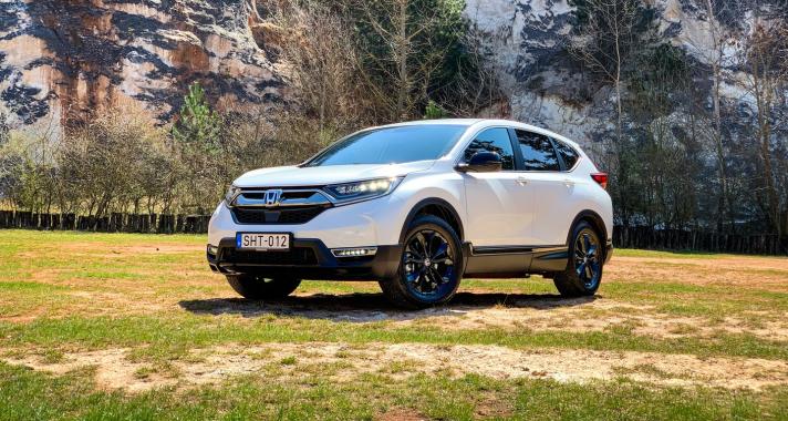 Kompromisszumok helyett – Honda CR-V Sport Line Hybrid 2.0 -MMD FWD