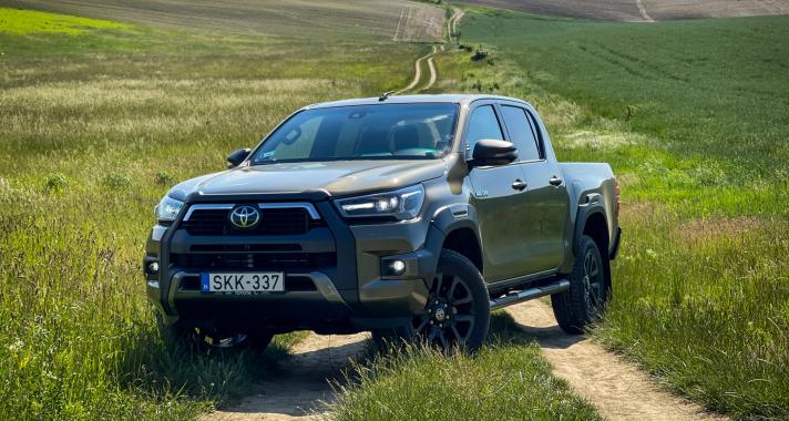 Az örök ifjú - Toyota Hilux