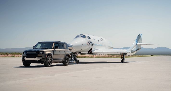 A Land Rover támogatta a Virgin Galactic első, teljes legénységgel végrehajtott űrrepülését