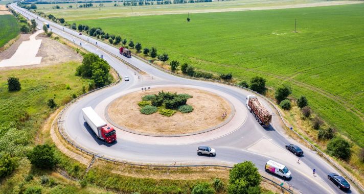 Schanda: az épülő Sajószentpéter-Berente elkerülő út javítja a közlekedést Miskolc és Kazincbarcika között