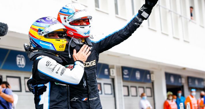 Az Alpine F1 csapata hihetetlen első győzelmet aratott a Formula1 Magyar Nagydíjon