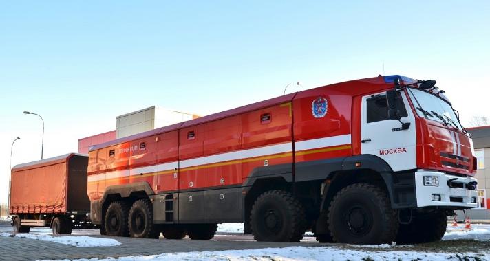 Orosz nehézsúlyú tűzoltóautó - KAMAZ-6560