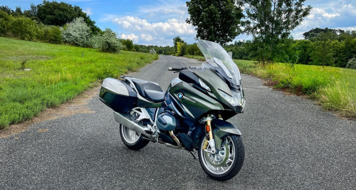 Az utazás és túrázás mámora – BMW R1250 RT