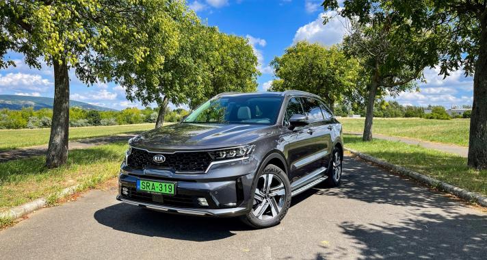 A tömegcikk és a prémium határa – KIA Sorento Plug-in Hybrid